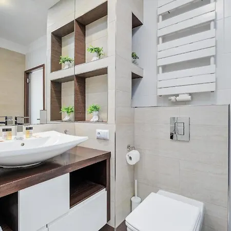 شقة Obrzezna 1a By Nyx وارسو