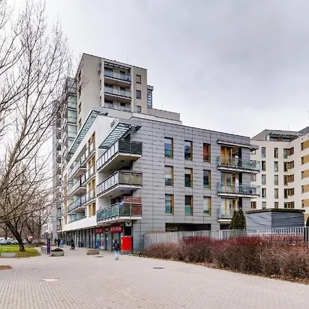 Apartman Obrzezna 1a By Nyx Varsó